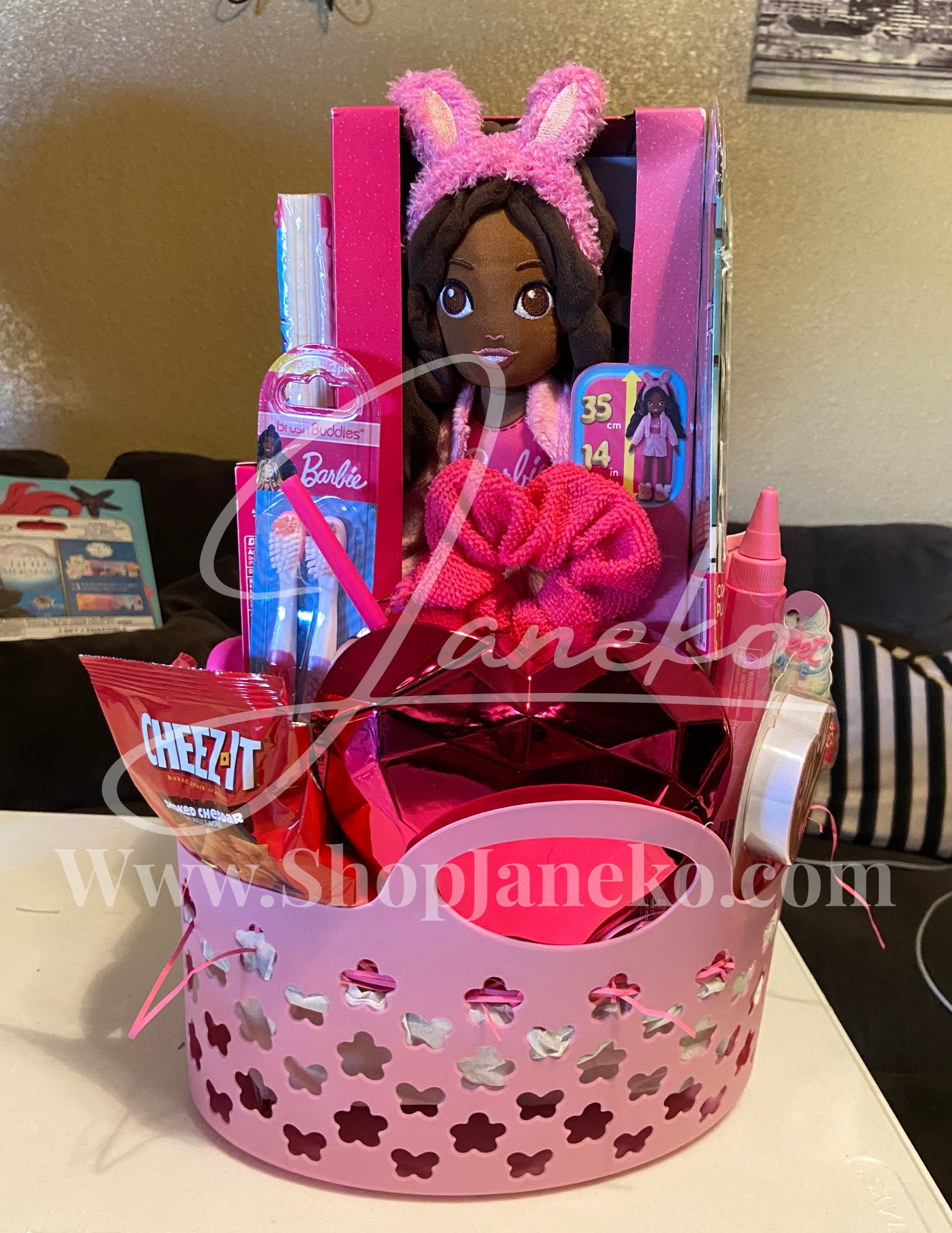 Barbie Basket 