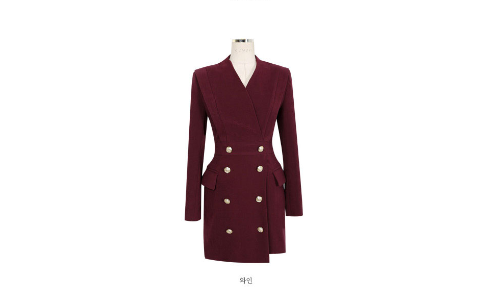 long-sleeved double-breasted blazer dress